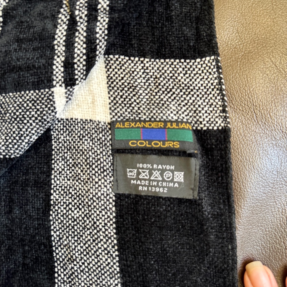 “Alexander Julian” Black and White Checkered Scarf